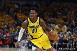 开云体育官网-步行者逆转魔术取得关键胜利