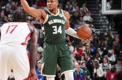 开云体育官方网站-雄鹿惨败老鹰结束连败