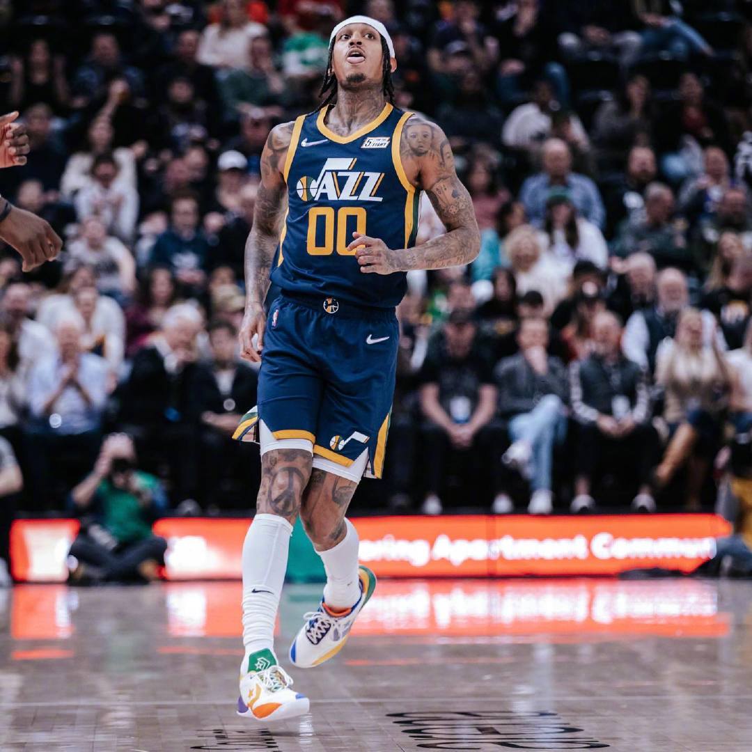 爵士击败国王，夺得重要胜利