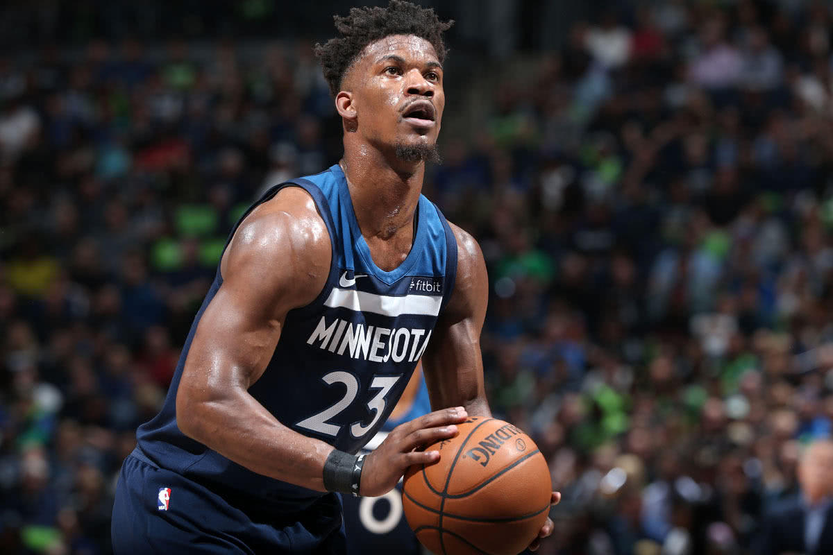 勇士压倒黄蜂，莫雷奇单场32分